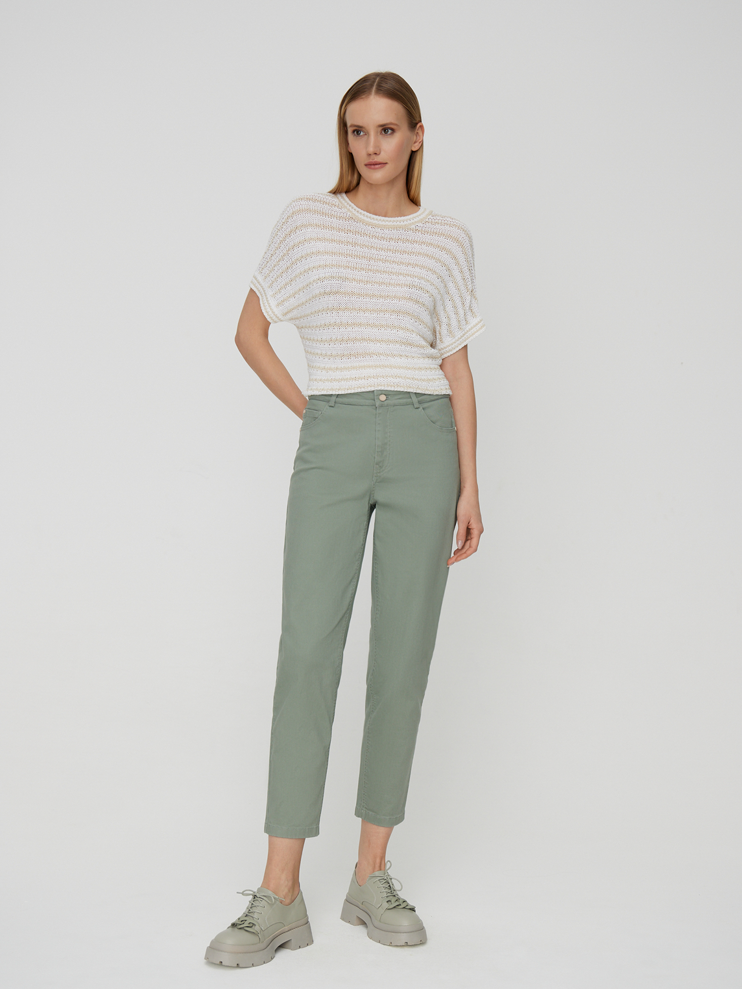 Джинсы укороченные L48 2999₽