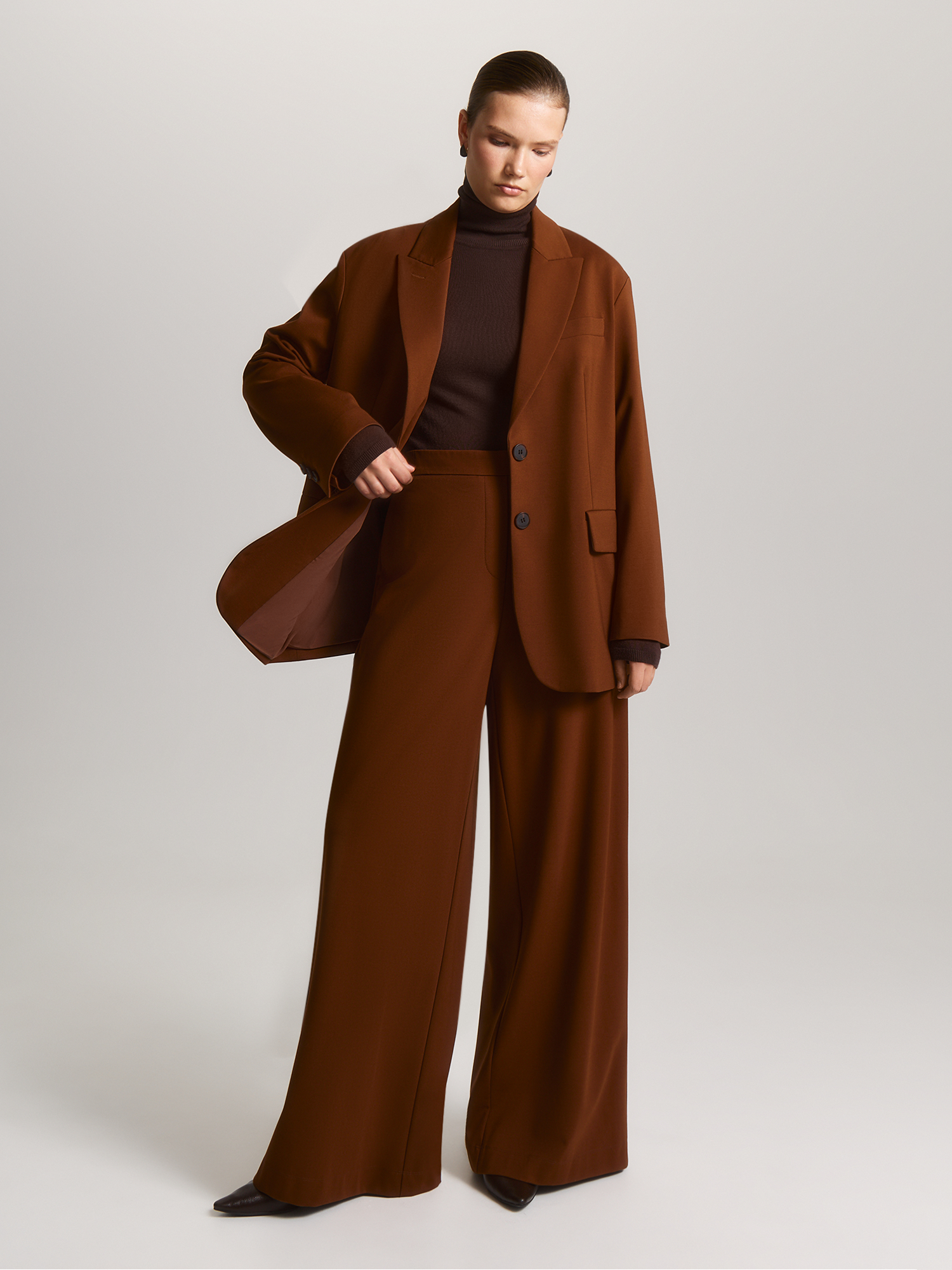 Однобортный пиджак из вискозного трикотажа 4XL56 12999₽