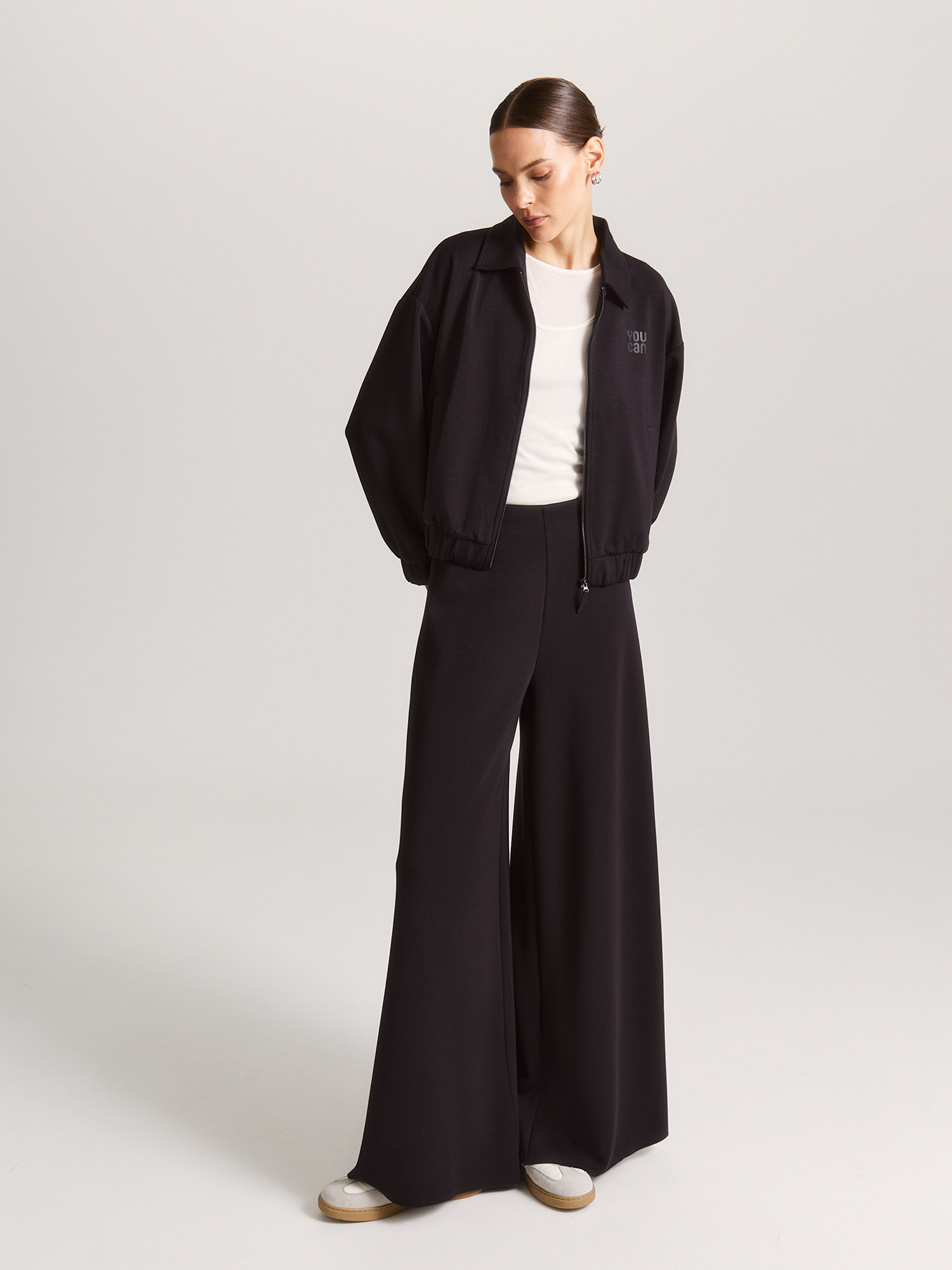 Брюки палаццо из вискозного неопрена XS42 6999₽