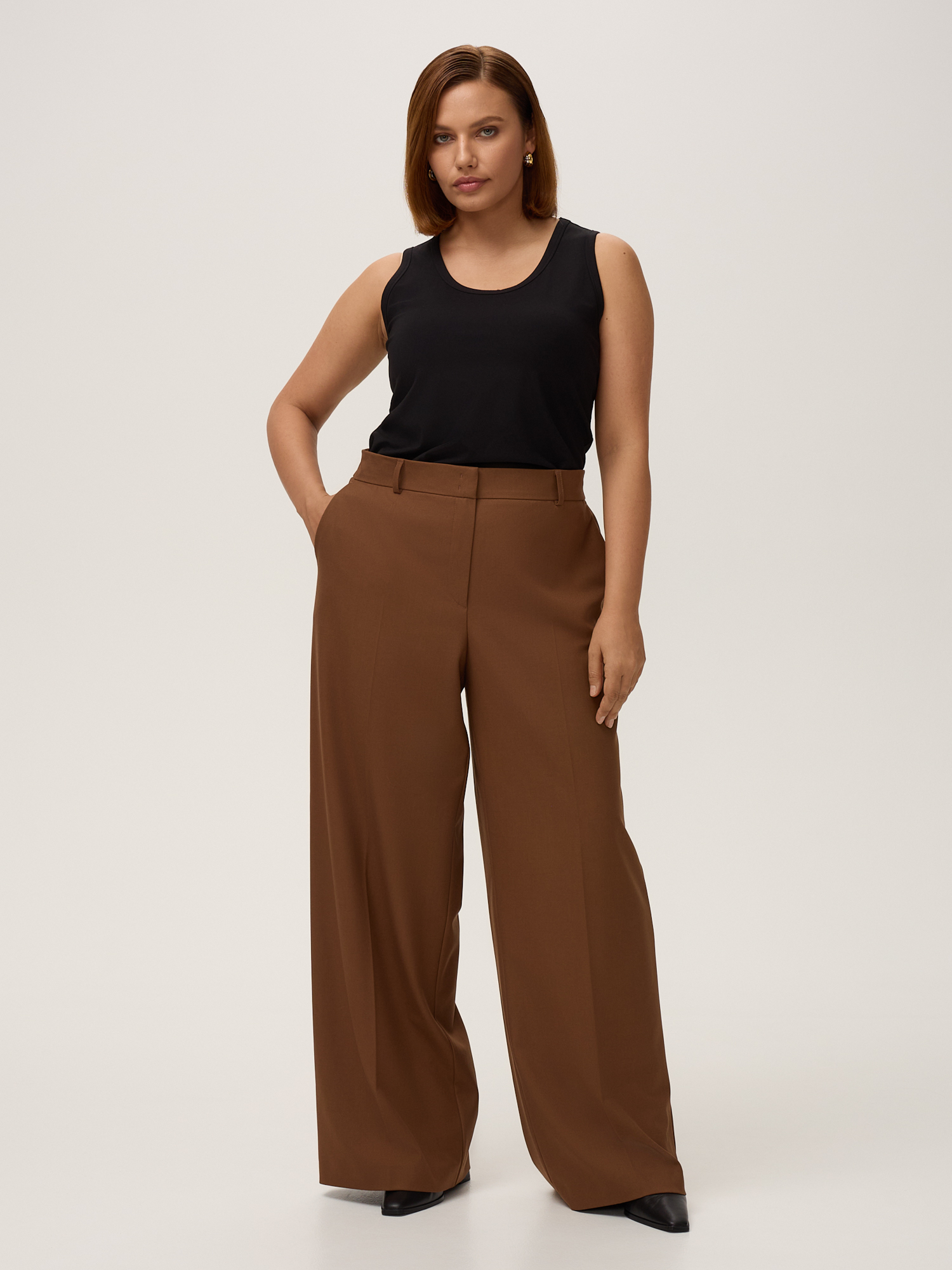 Брюки из костюмной вискозной ткани 4XL(56)