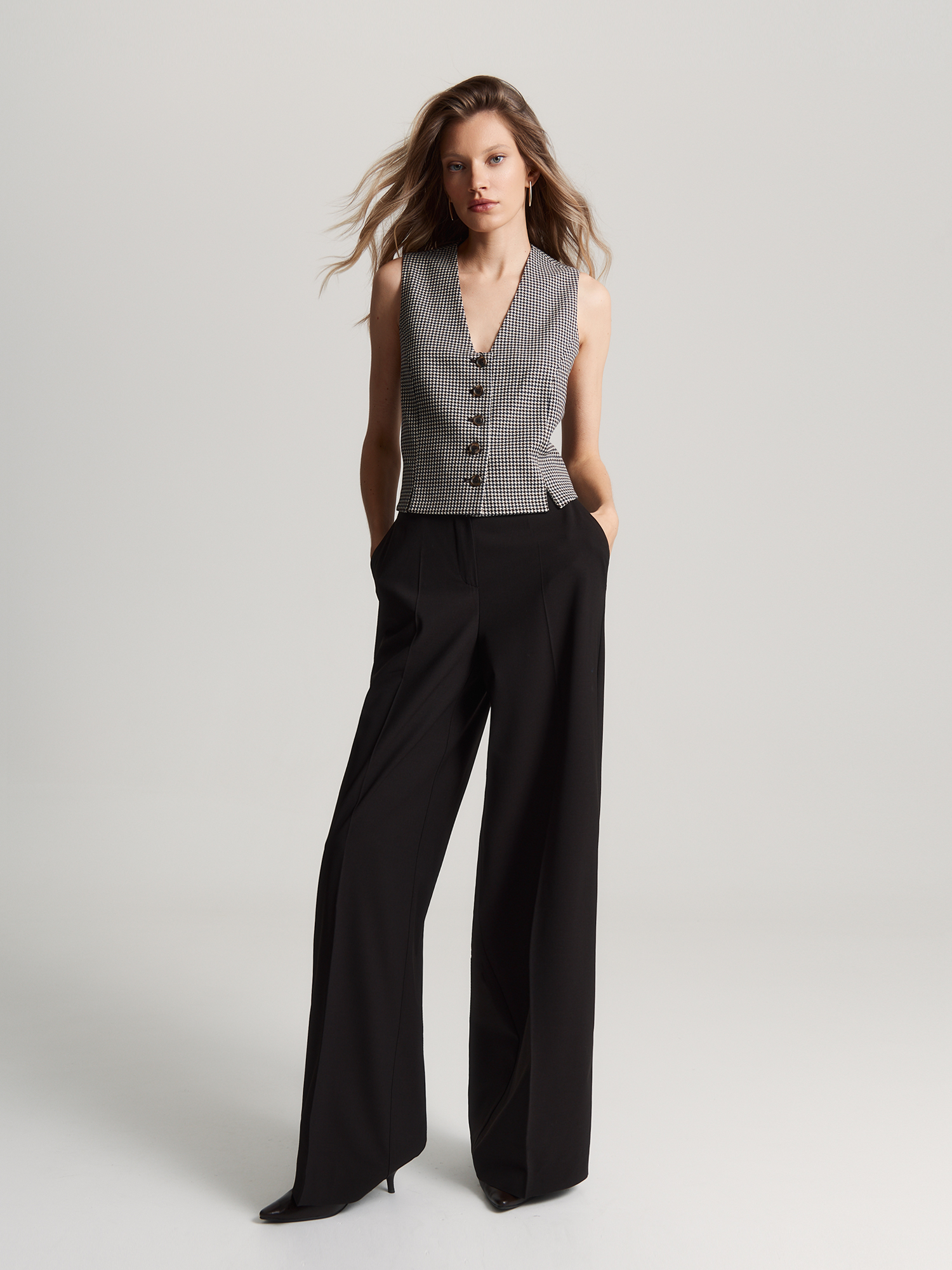 Классический укороченный жилет XL50 6999₽