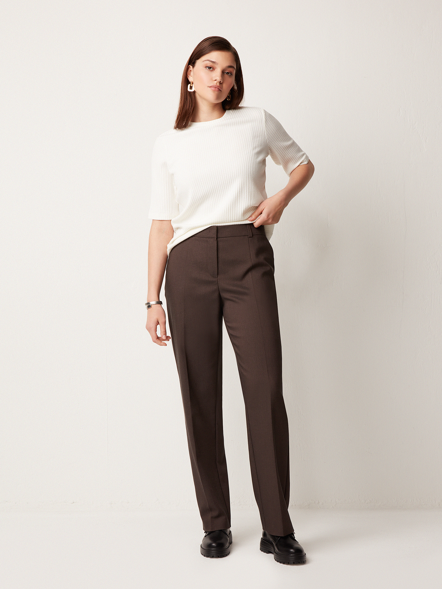 Брюки со стрелками L48 3999₽