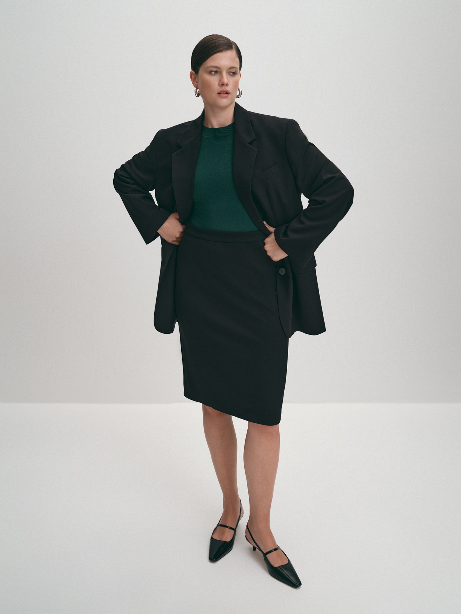 Юбка прямая XL50 4199₽