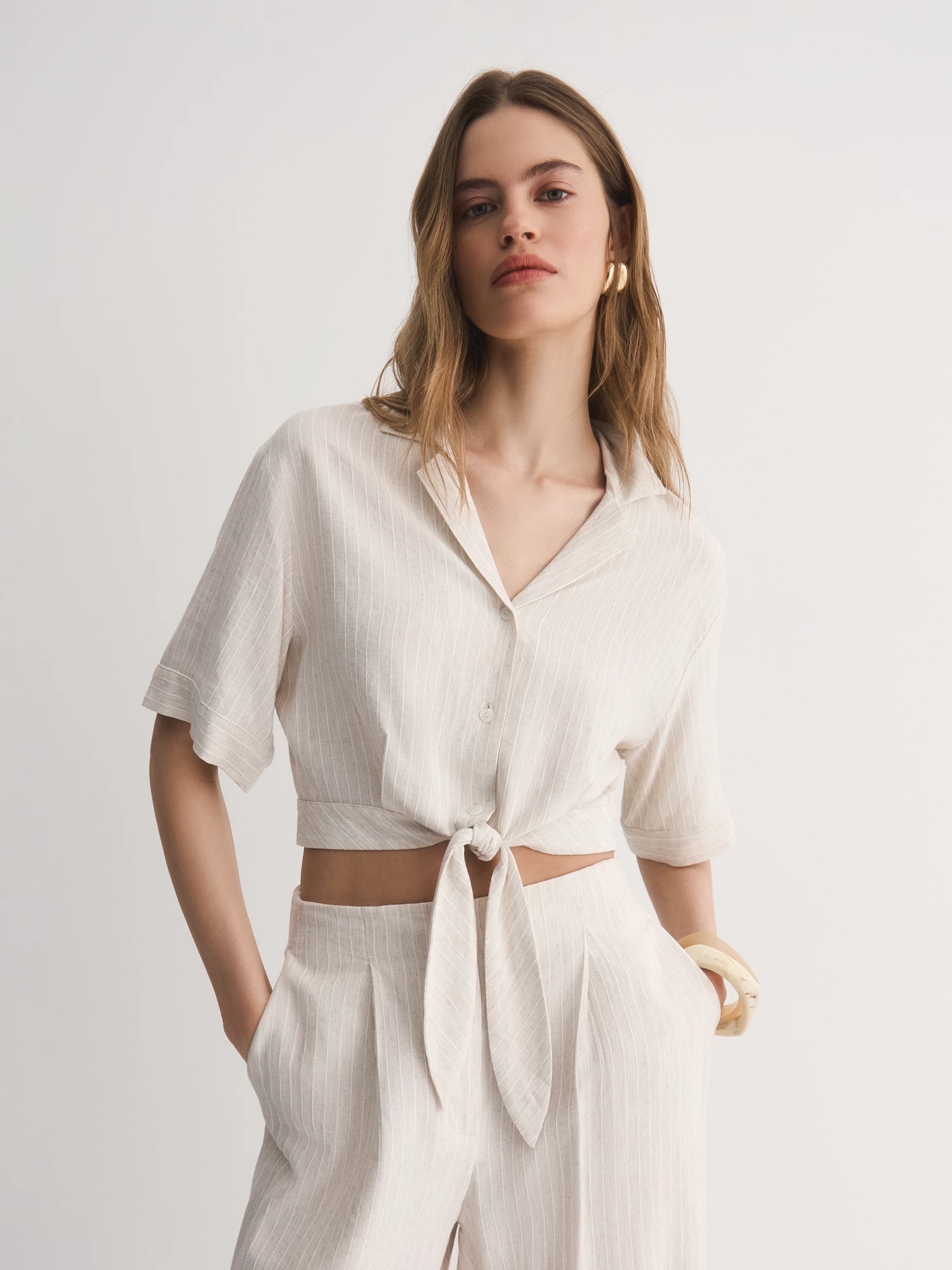 Короткая блуза с фиксацией на узел Elis арт. BL1877