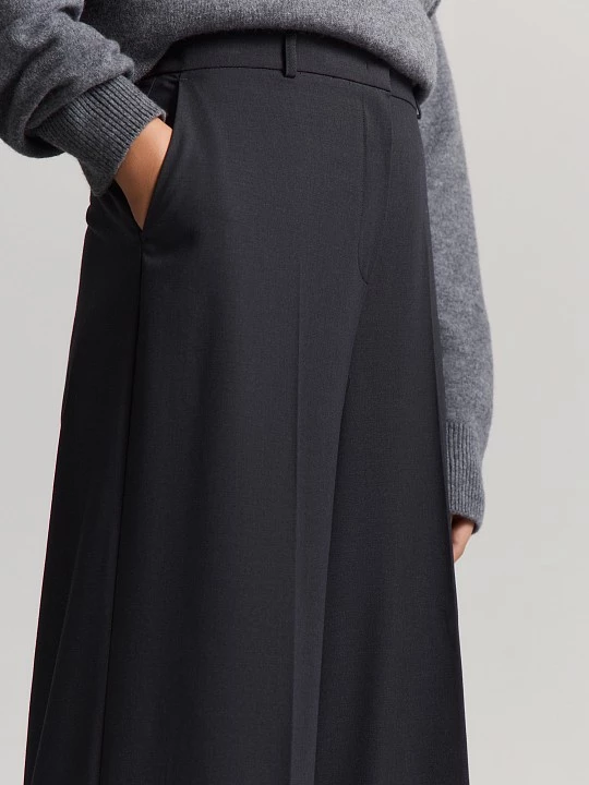 Брюки со стрелками из костюмной ткани Lalis арт. TR0625