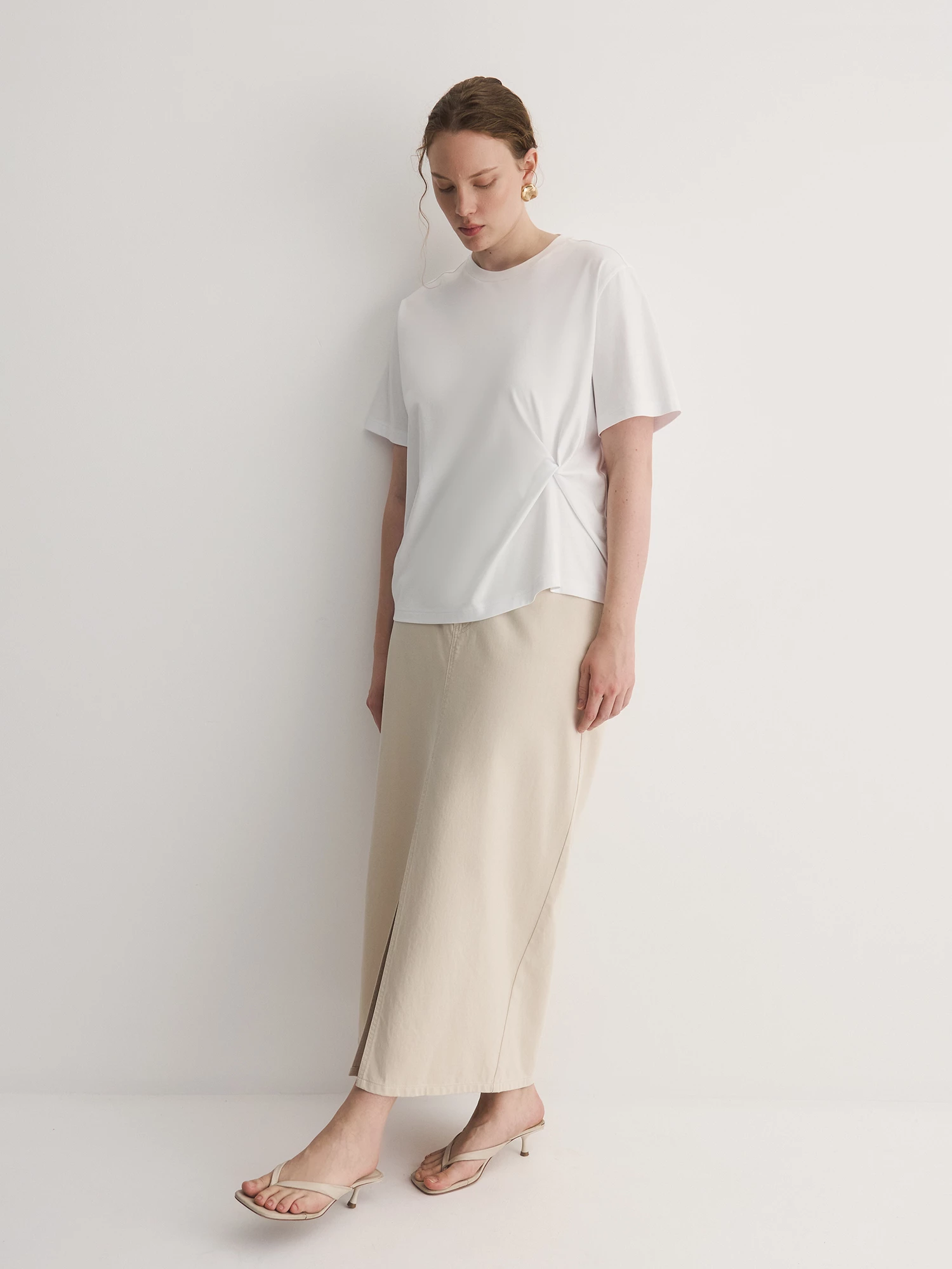 Футболка из хлопка с дизайнерским перекрутом Lalis арт. TS0198KR