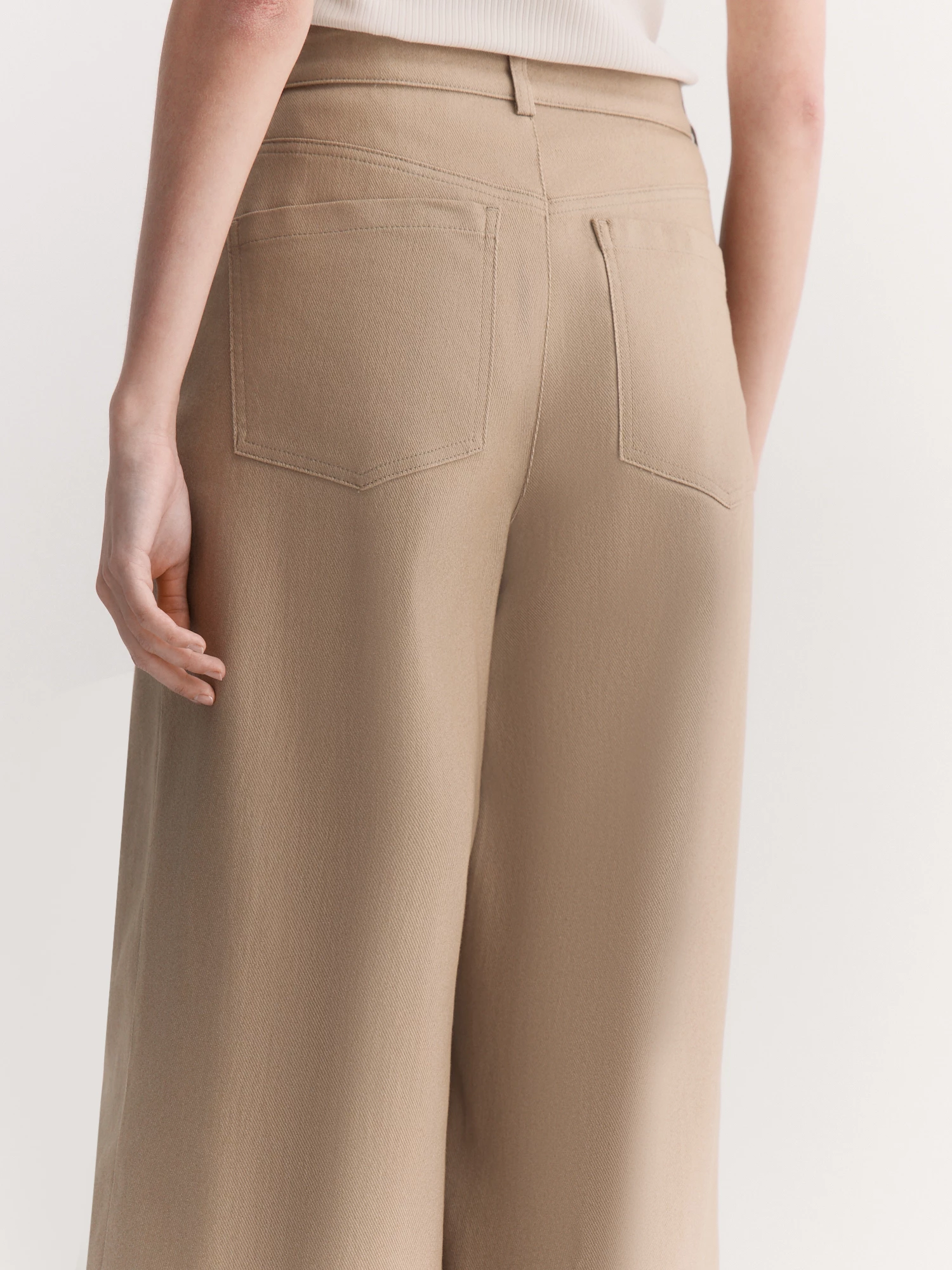 Широкие бежевые джинсы-пятикарманники Elis арт. DJ0205