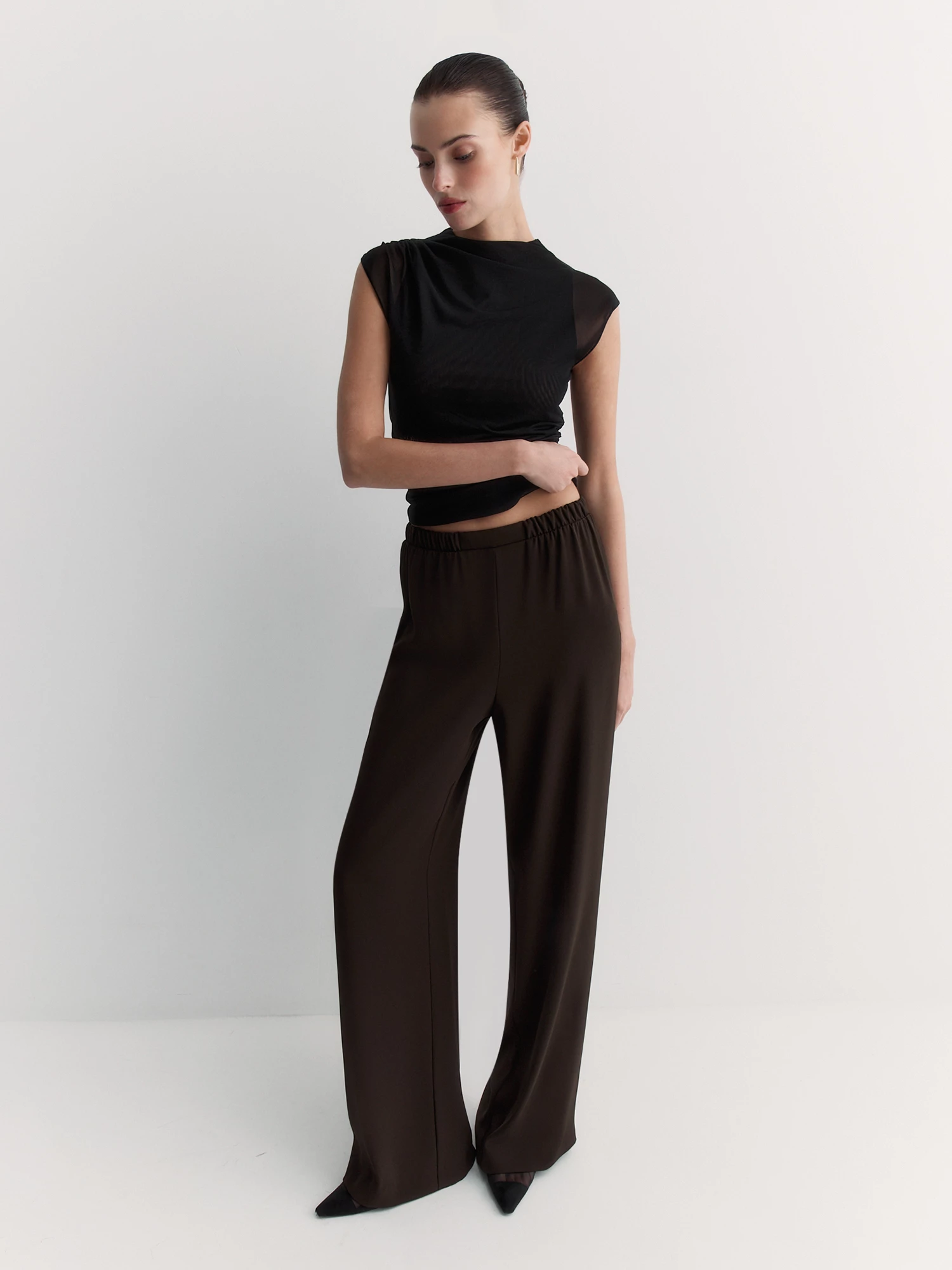 Струящиеся черные брюки Elis арт. TR0532