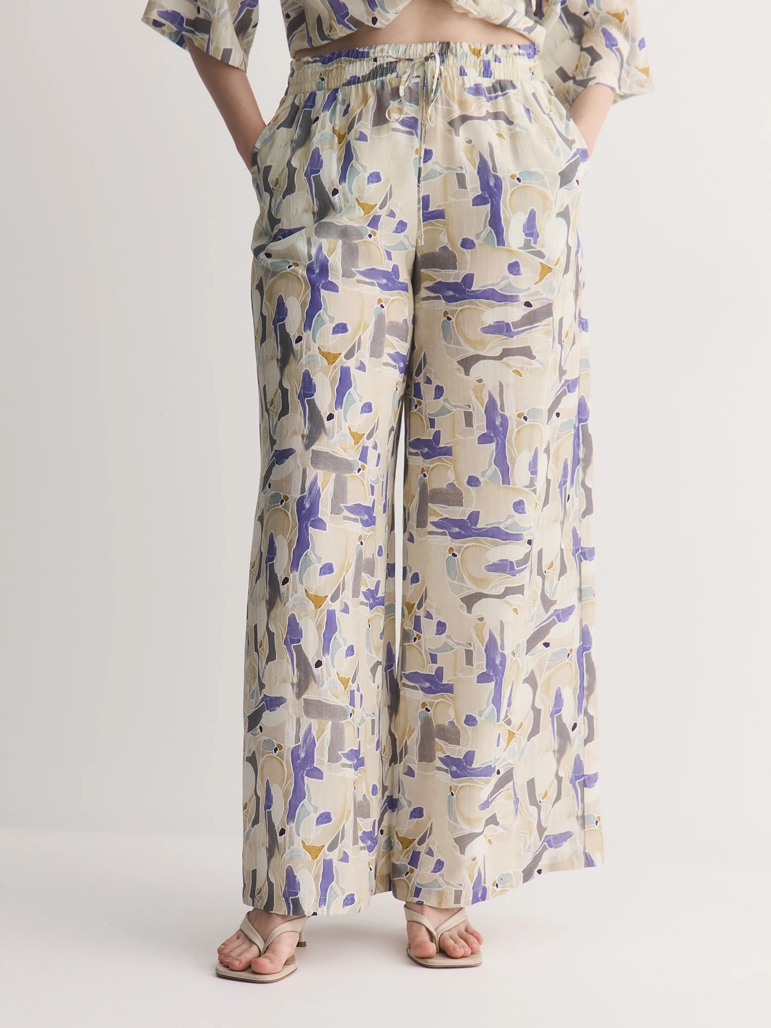 Брюки изо льна и вискозы с абстрактным принтом Lalis арт. TR0439P