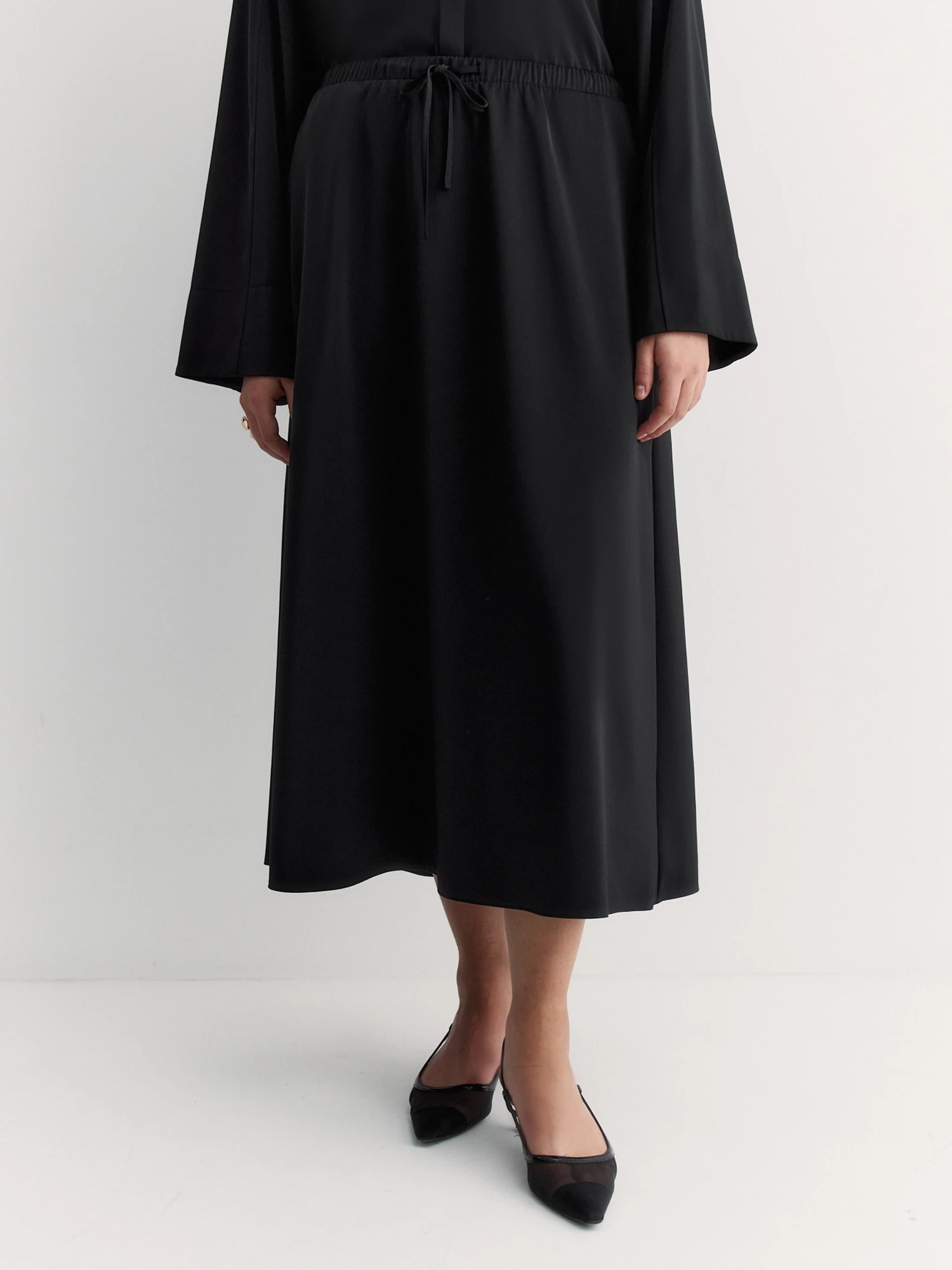 Юбка А-силуэта с атласным блеском Lalis арт. SK05375