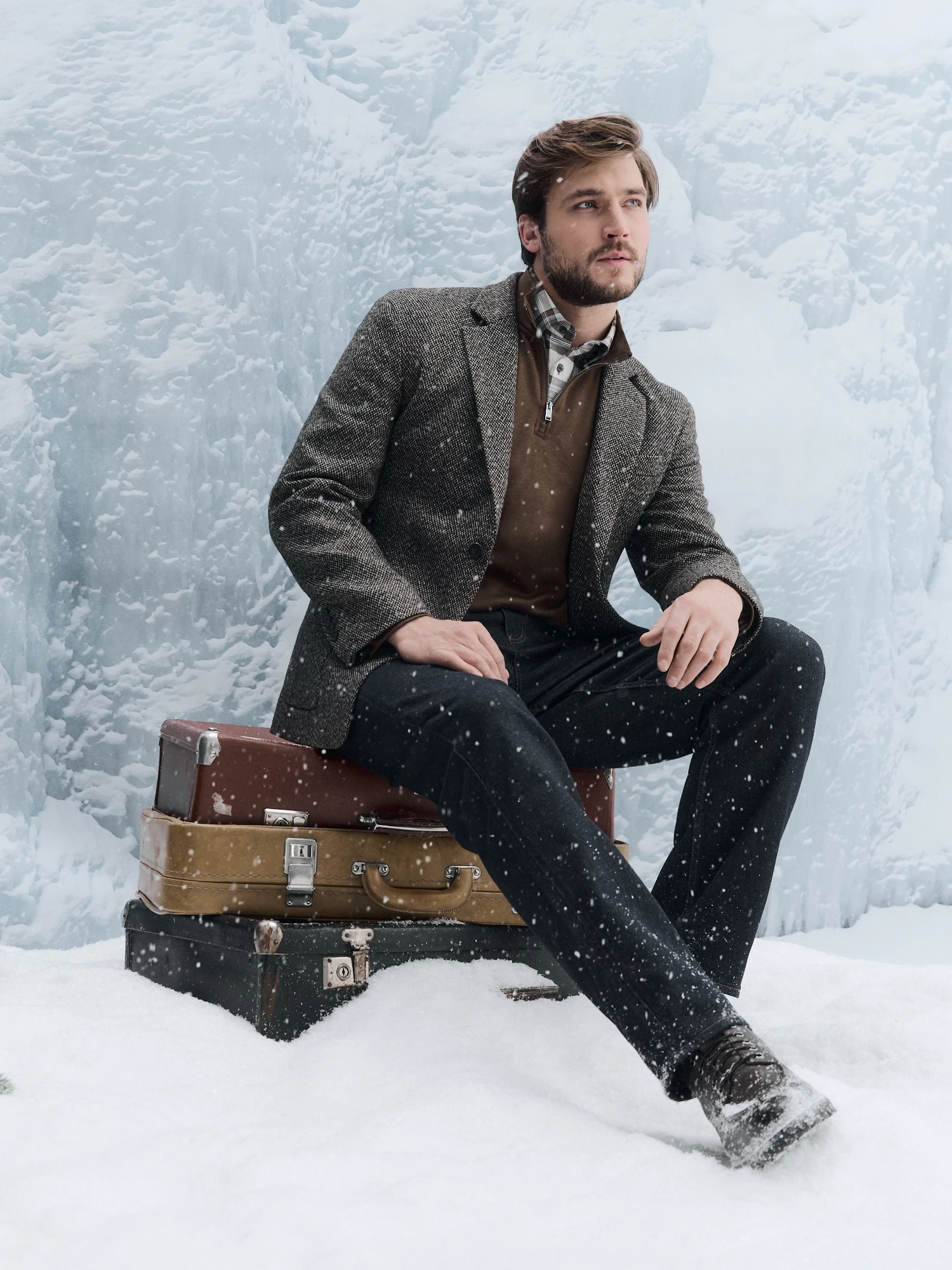 Пиджак из шерстяной ткани с накладными карманами 20line арт. IJC0137