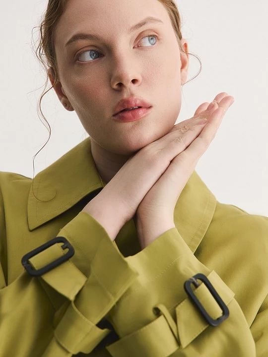 Яркий укороченный плащ Lalis арт. PL0088