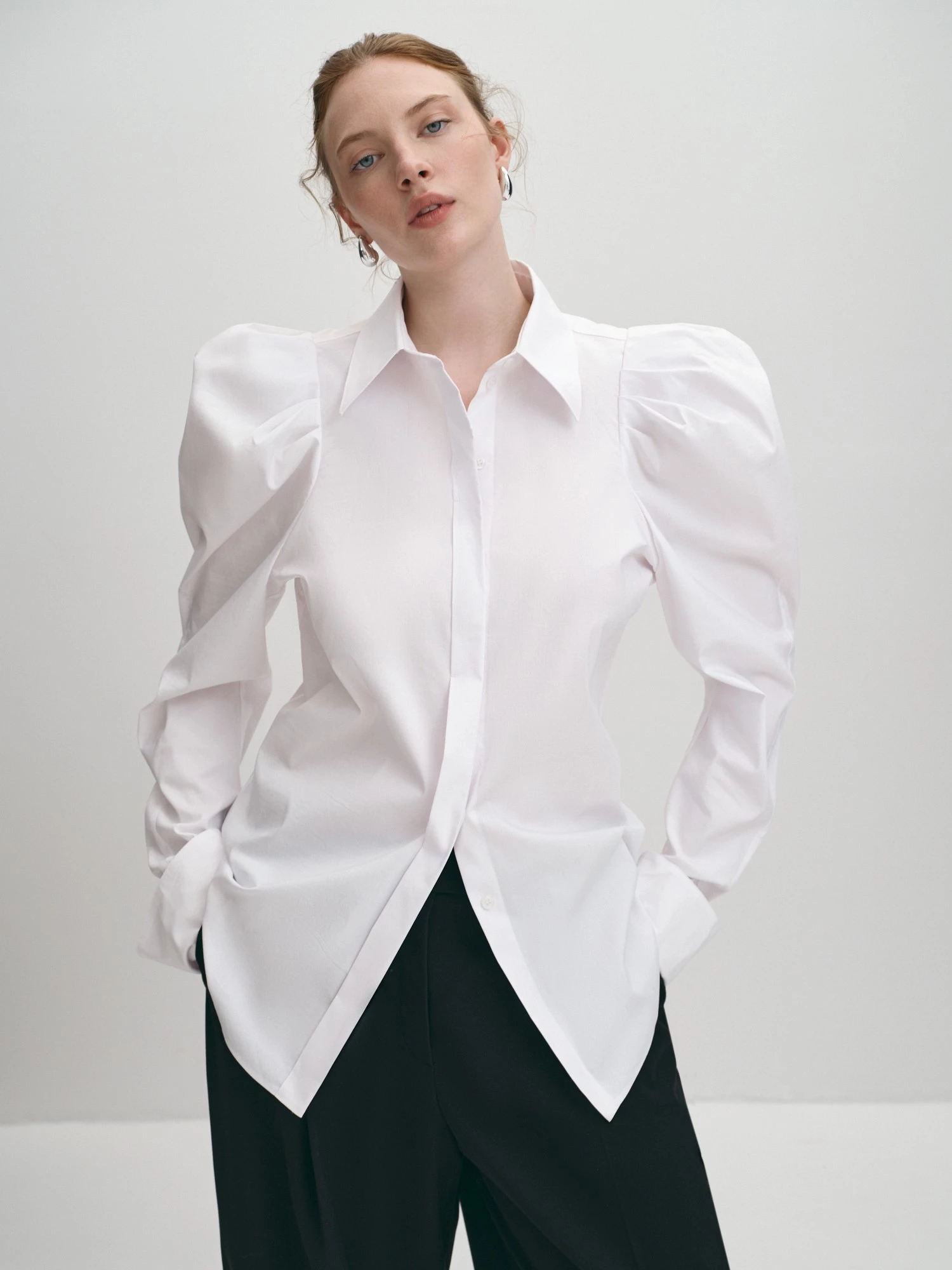 Приталенная блуза с буфами Lalis арт. BL1397