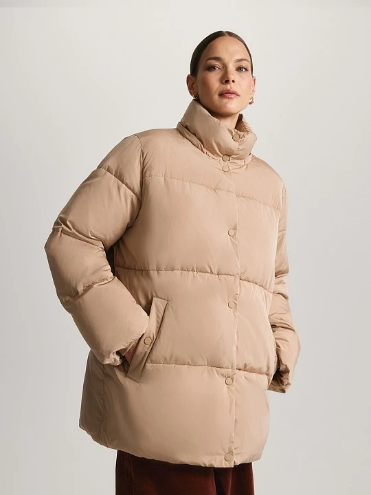 Утепленный пуховик с капюшоном на молнии и кнопках Elis арт. PH0065BY1