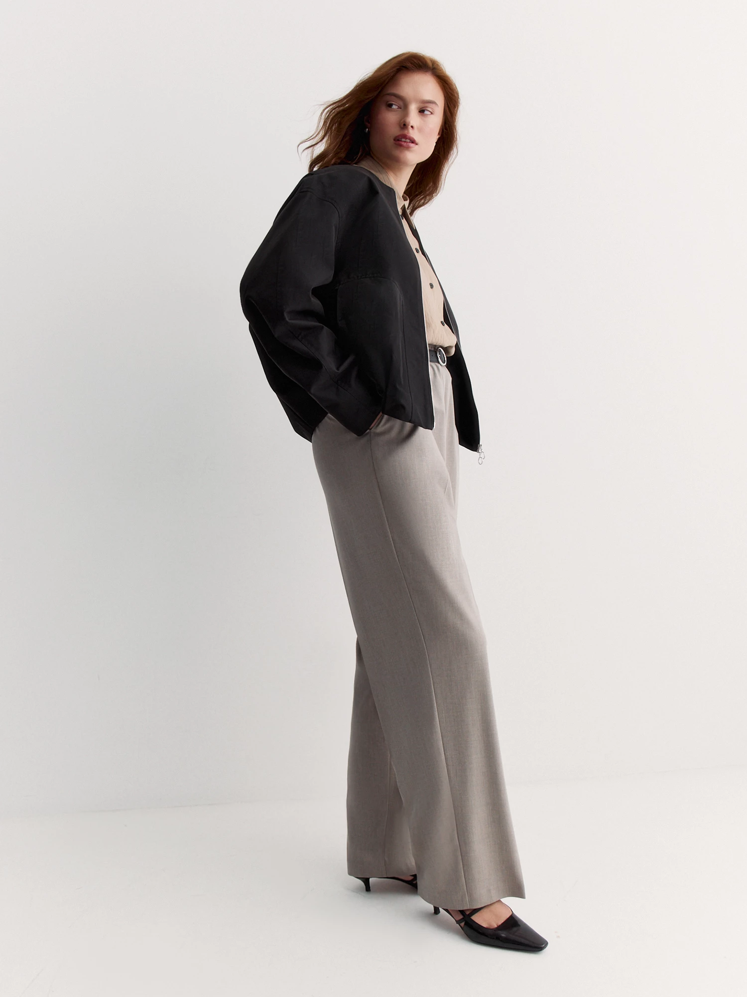 Короткая куртка оригинального кроя Lalis арт. KR0103