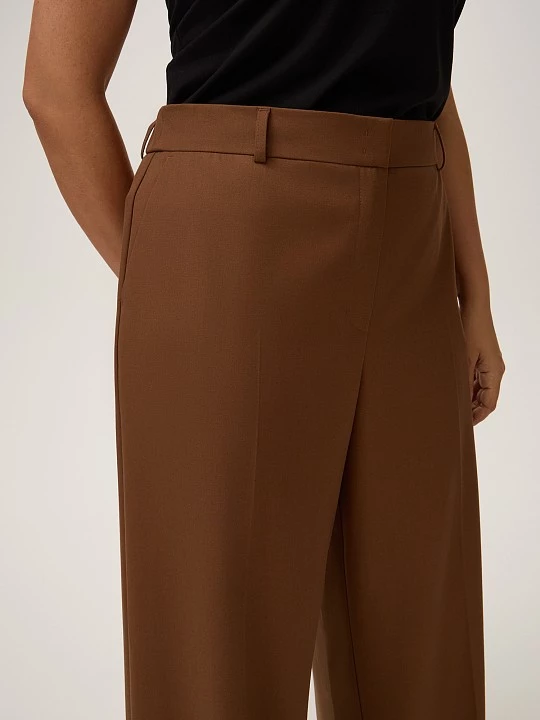 Брюки из костюмной вискозной ткани Lalis арт. TR060351