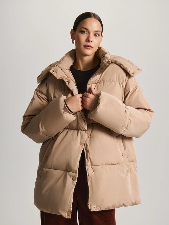 Утепленный пуховик с капюшоном на молнии и кнопках Elis арт. PH0065BY1