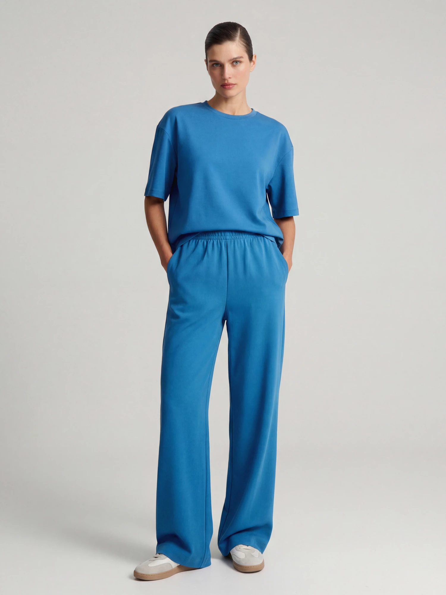 Свитшот с коротким рукавом из вискозного трикотажа Elis арт. BS0085KP