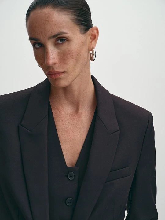 Удлиненный костюмный пиджак Elis арт. JC012551