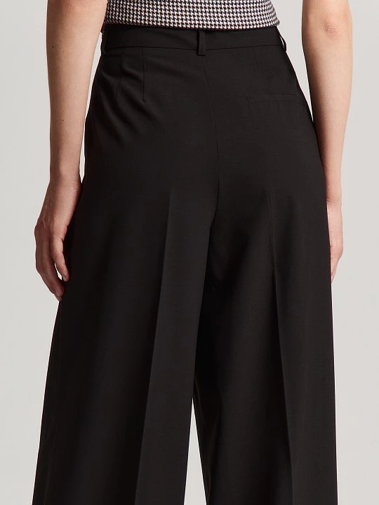 Брюки из костюмной шерстяной ткани Elis арт. TR0613