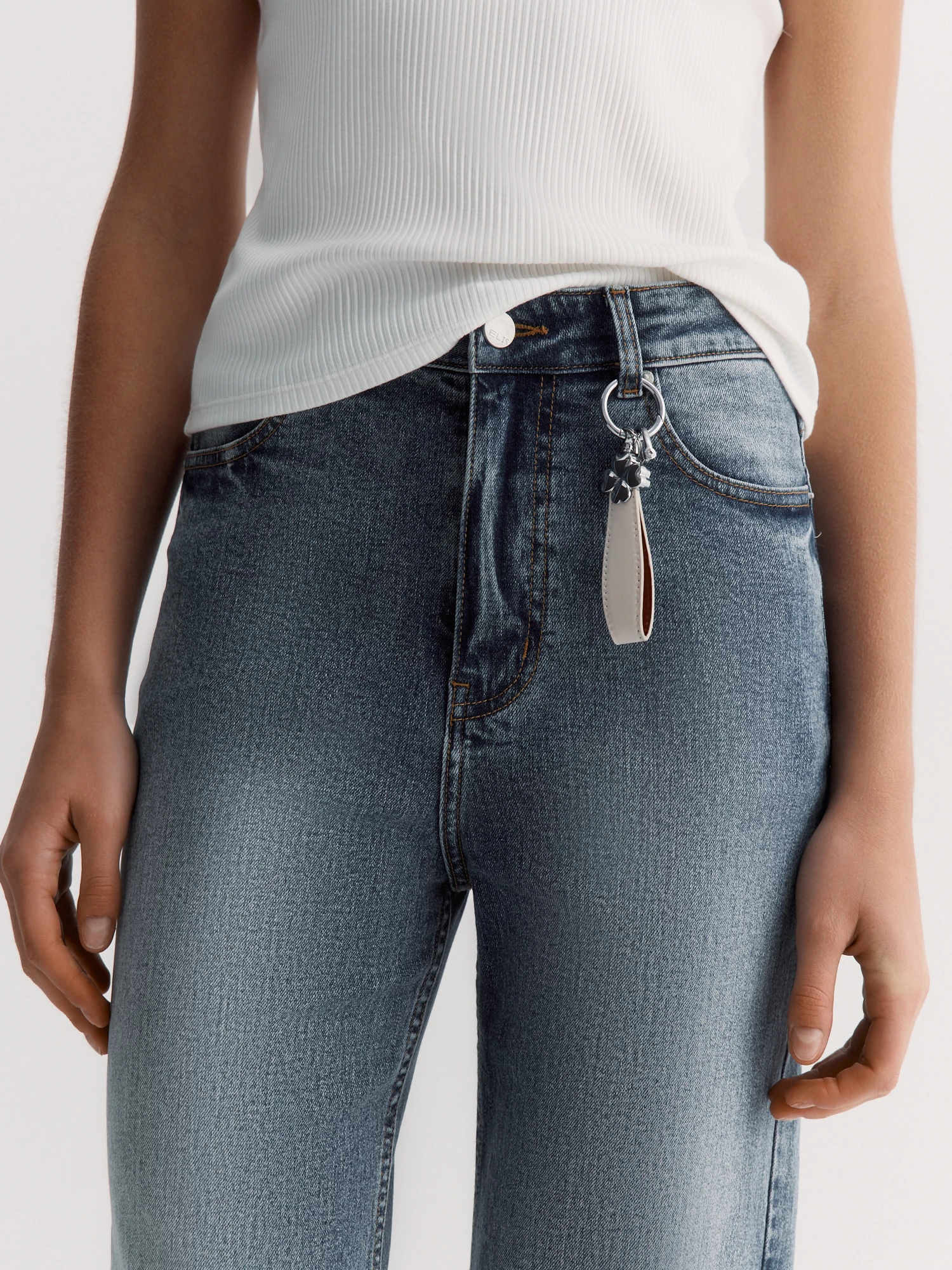 Брелок для ключей и сумки Elis арт. KYR0005