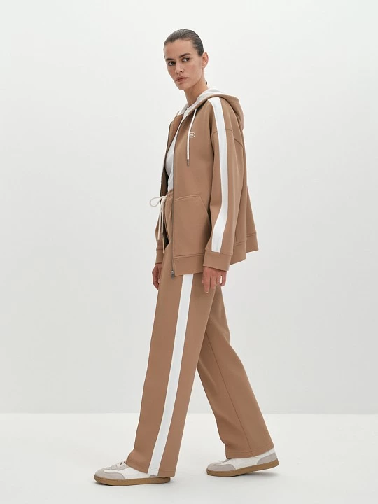 Бомбер с лампасами и вышивкой Elis арт. BM0024K