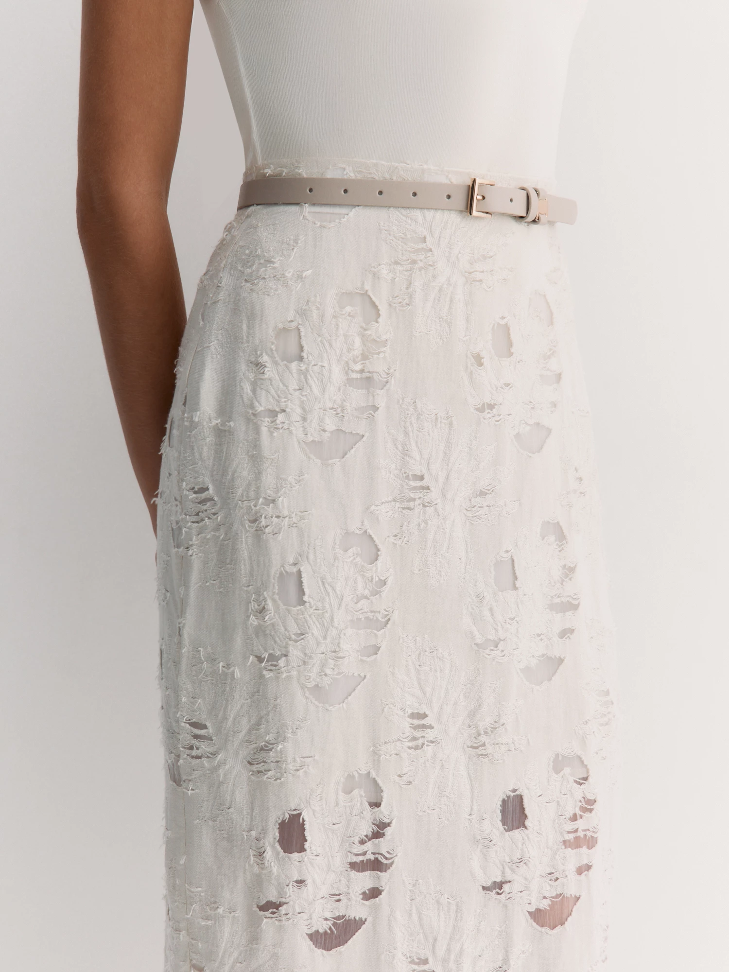 Узкий ремень с металлической шлевкой Elis арт. RM0120