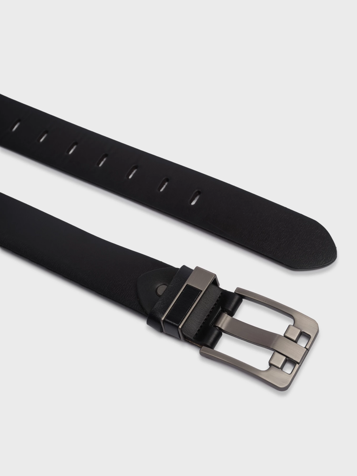 Черный кожаный ремень 20line арт. IRM7001