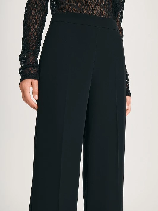 Прямые брюки с потайной застежкой и стрелками Elis арт. TR0531