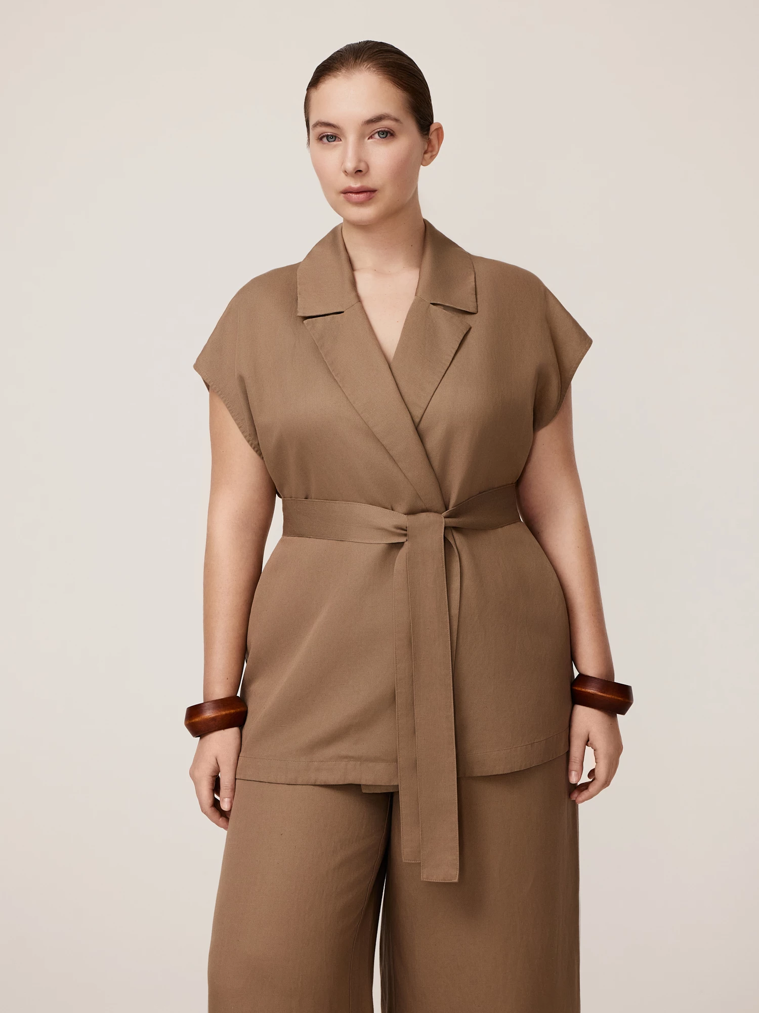 Жилет изо льна и вискозы Lalis арт. VS0041