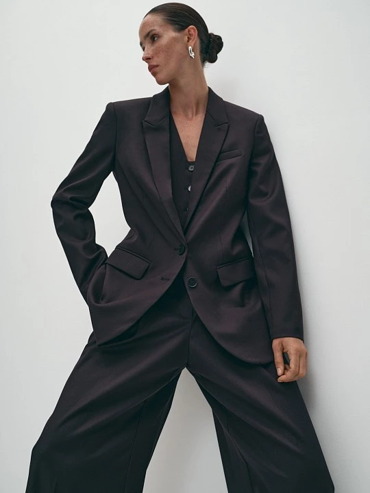 Удлиненный костюмный пиджак Elis арт. JC012551